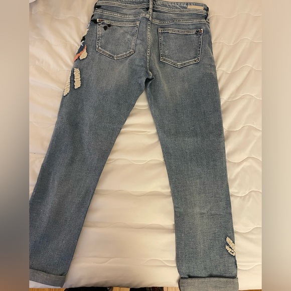 PILCRO Embroidered High-Rise Relaxed Jeans - Blue - Size 25 - Picture 6 of 15